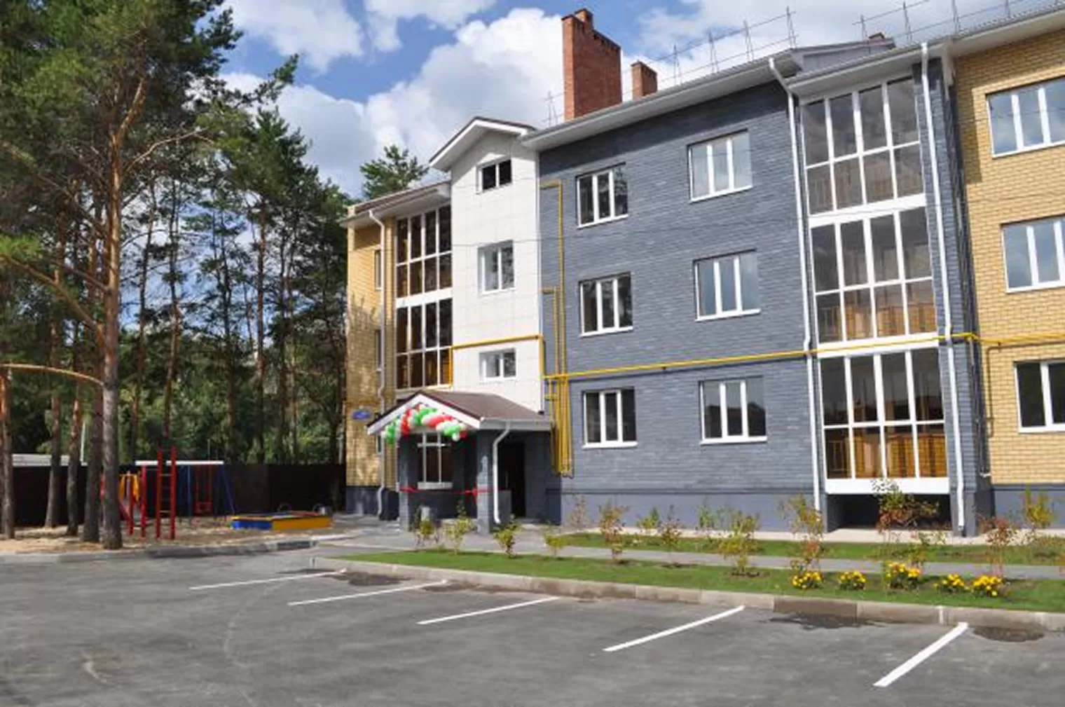 ЖК «Большая Красная» село Высокая Гора, ул. Большая Красная, д. 226Б 